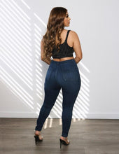 Load image into Gallery viewer, Chel&#39;s Welt Pocket High Rise Skinny Jeans
