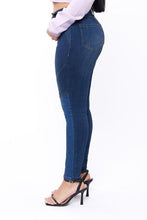Load image into Gallery viewer, Chel&#39;s Color Blocked Skinny Jeans
