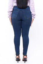 Load image into Gallery viewer, Chel&#39;s Color Blocked Skinny Jeans
