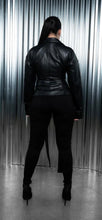 Load image into Gallery viewer, Chel&#39;s Corset Detail Jacket
